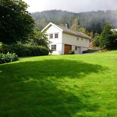 Gepflegte Ferienhaus In Der Region Ryfylke *